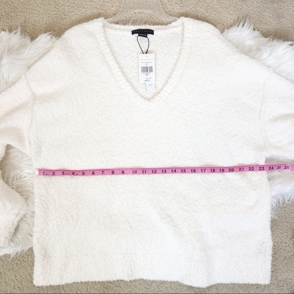 New Sanctuary V-neck Teddy Sweater in Milk Plus Size 2X - Picture 10 of 11